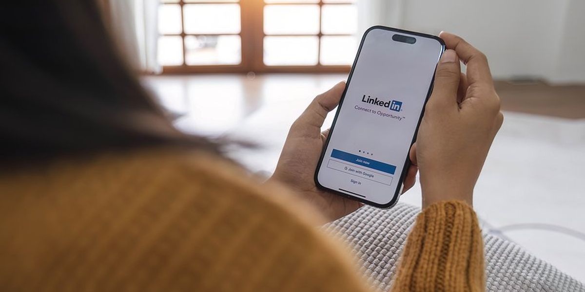 3 Errors Job Seekers Are Making On LinkedIn In 2025