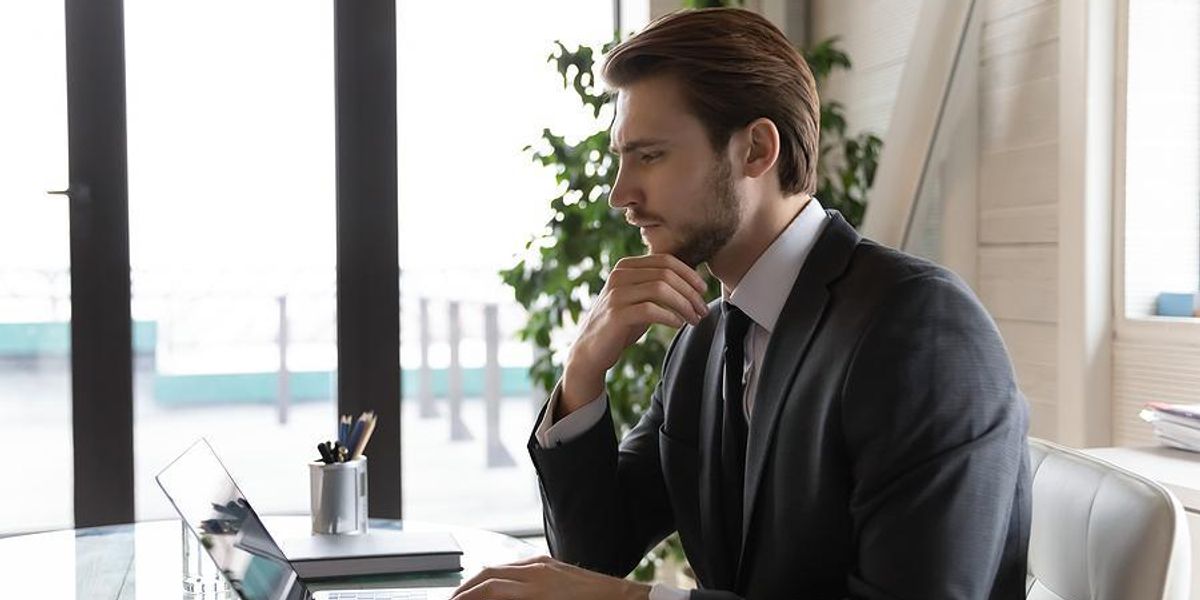 4 Methods To Enhance Your LinkedIn Presence