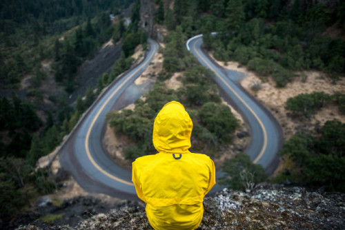 40 Quotes for Calming the Thoughts When You Arrive at a Crossroads in Life